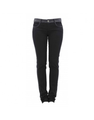 Pants with leather details black